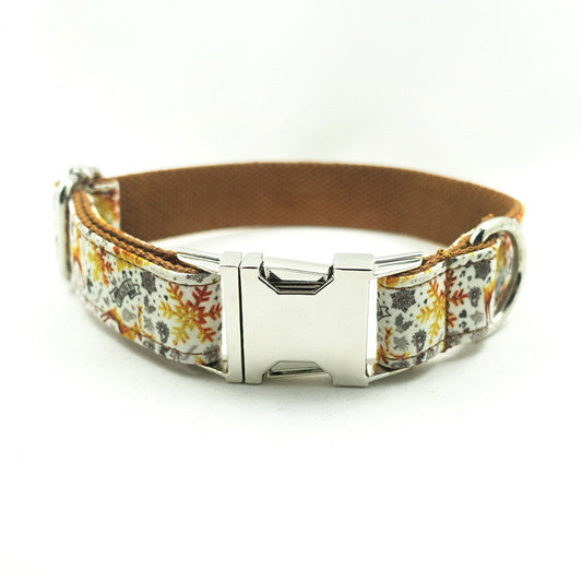 Chistmas-Themed Golden Festive Dog Collar